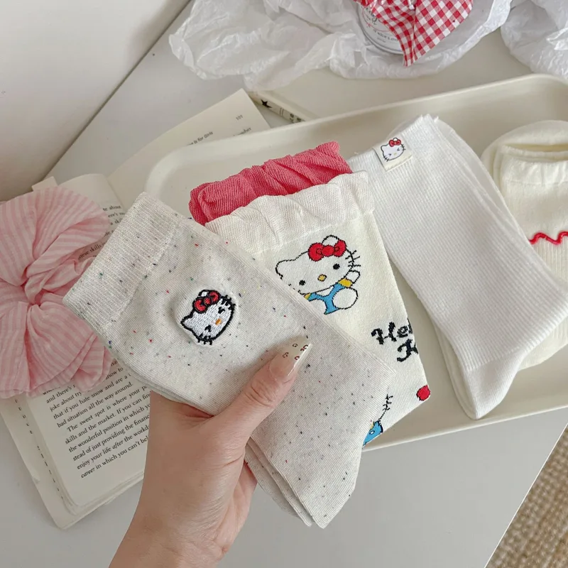 4 Çift Kadın Sanrio Sweet Cart - Embroidery On Socks incelemesi ve fiyatı