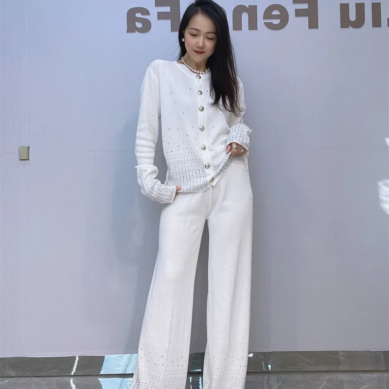 Kadın Elmas Boncuklu Örme Hırk - Embroidery Cardigan incelemesi ve fiyatı