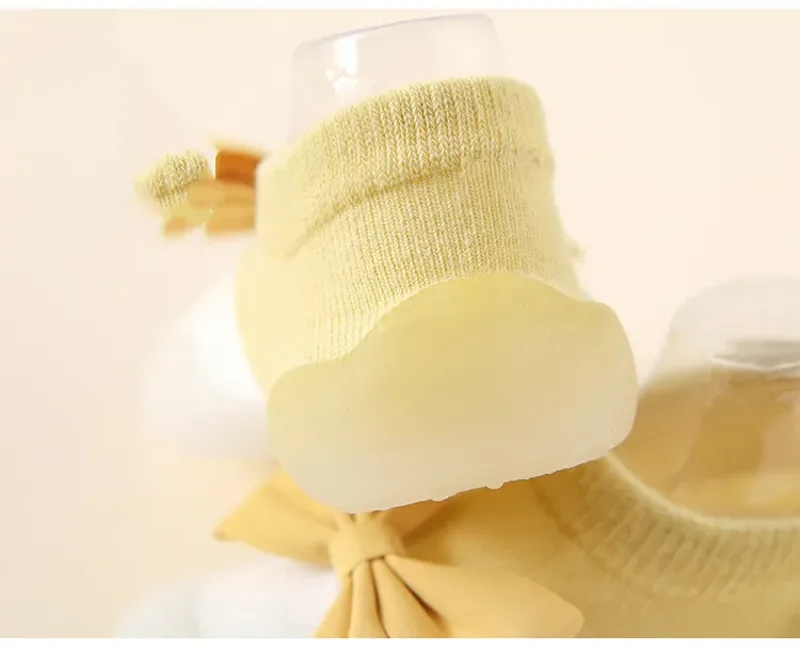 Yenidoğan erkek bebek ayakkabı - Embroidery On Socks incelemesi ve fiyatı