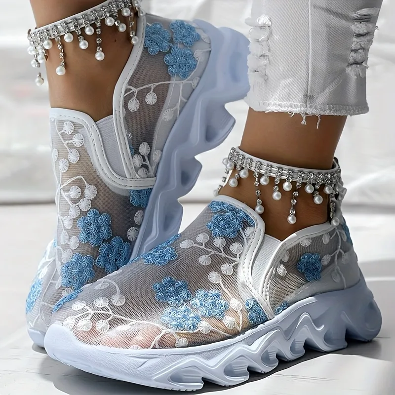 Kadın Günlük ve Rahat Slip-on  - Embroidery Designer incelemesi ve fiyatı
