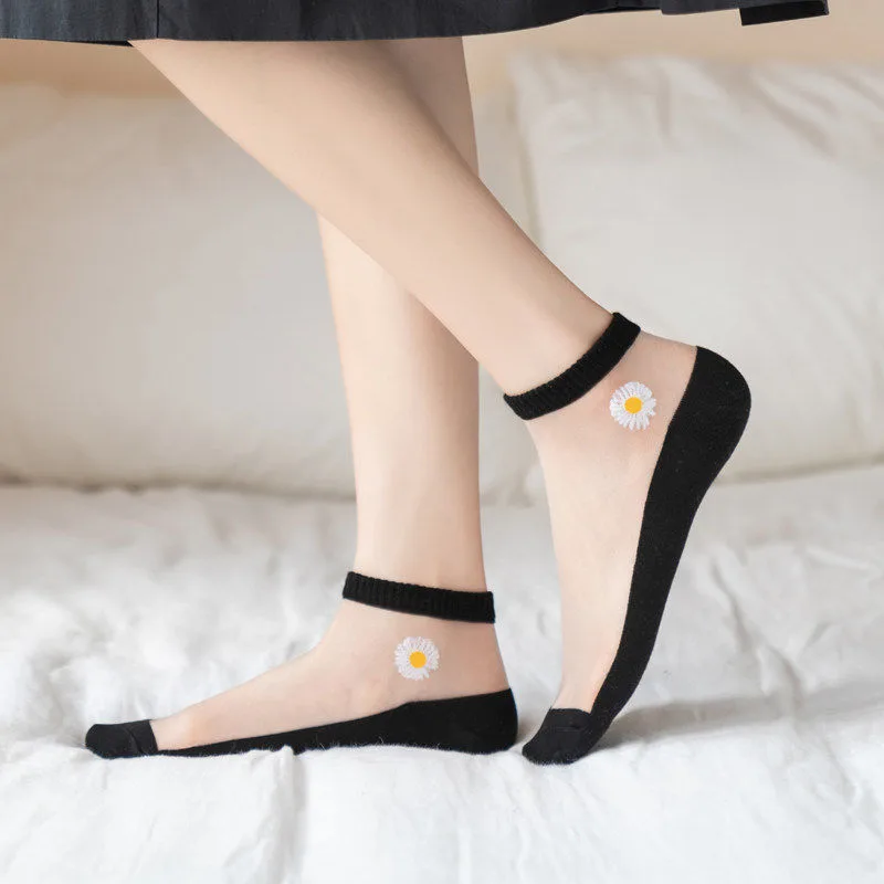 5 çift/grup Kore Tarzı Kadın S - Embroidery On Socks incelemesi ve fiyatı