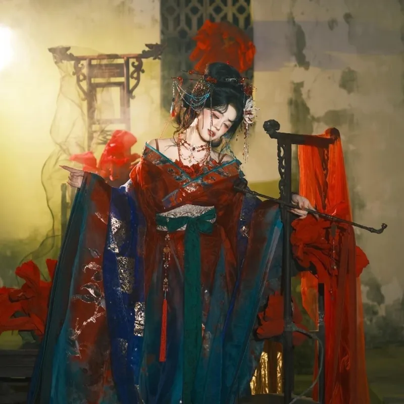Siyah Mavi Nakışlı Hanfu Kadın - Embroidery Set incelemesi ve fiyatı