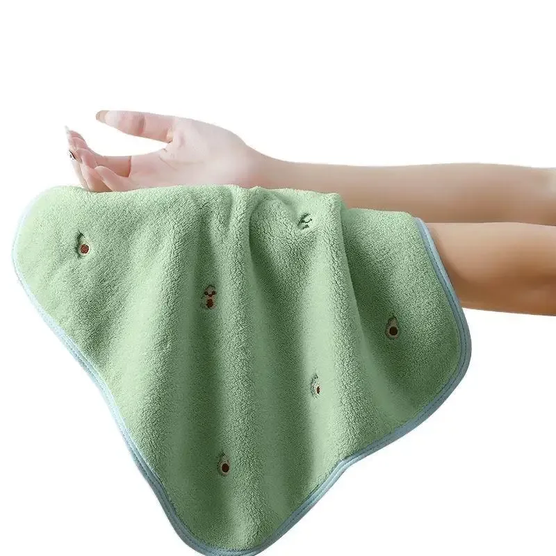 30x30cm Karikatür Desenli Küçü - Embroidery Towel incelemesi ve fiyatı