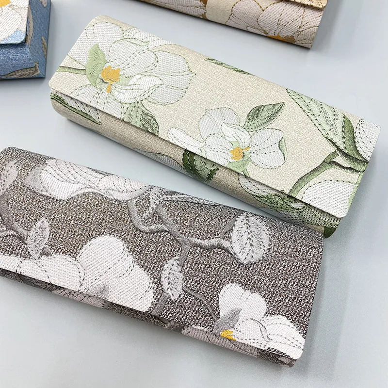 Çin Tarzı Nakış Gözlük Kutusu  - Embroidery Viewer incelemesi ve fiyatı